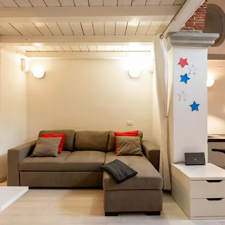 Oltrarno Loft By Halldis Daire Floransa